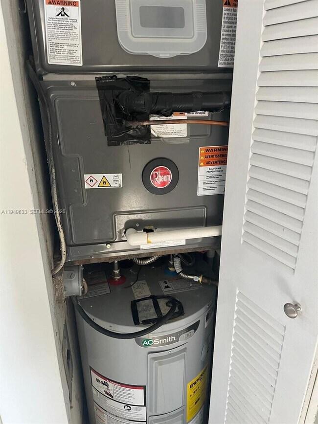 Building Photo - 5580 W 26th Ct