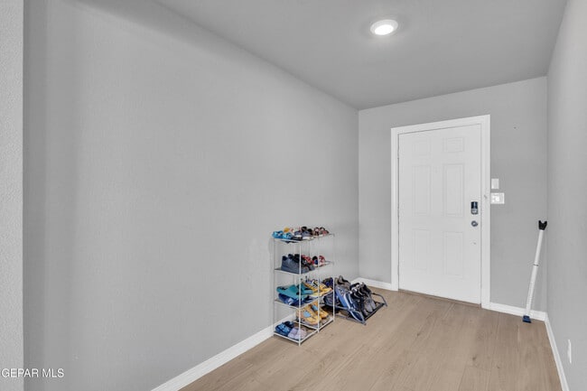 Building Photo - 14557 Desert Poppy Ct