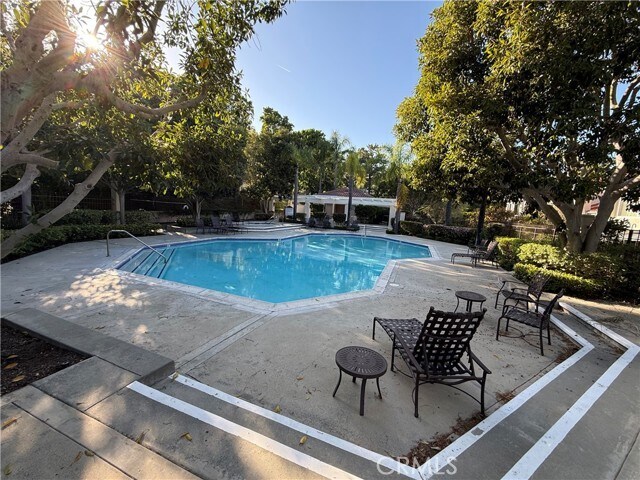 Building Photo - 9 La Quinta