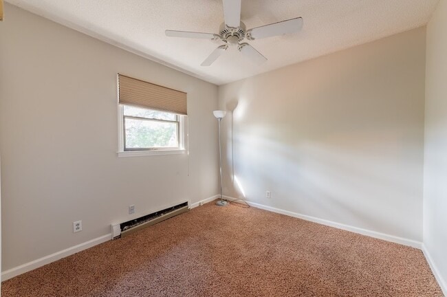 Building Photo - 112 Wickham Square