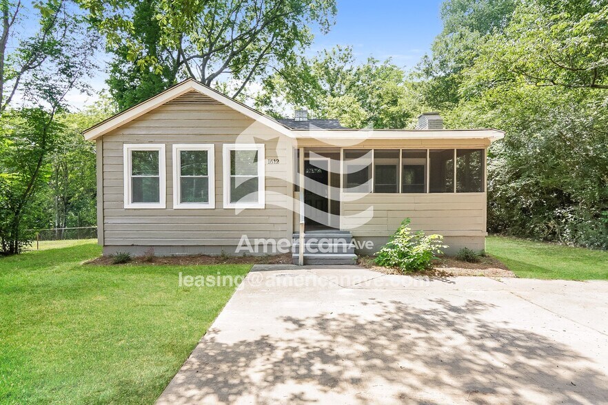 Primary Photo - 1612 8th St