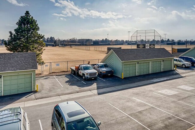 Building Photo - 2260 E Geddes Ave
