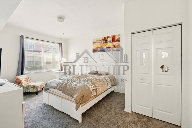 Building Photo - 4005 Venetian Bay Dr