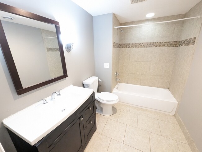 LL Full Bathroom - 9275 W 22nd St