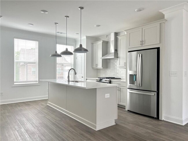 Building Photo - 3589 Myron Pl