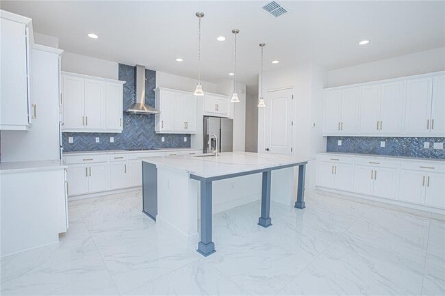 Building Photo - 13803 Larkton Ln