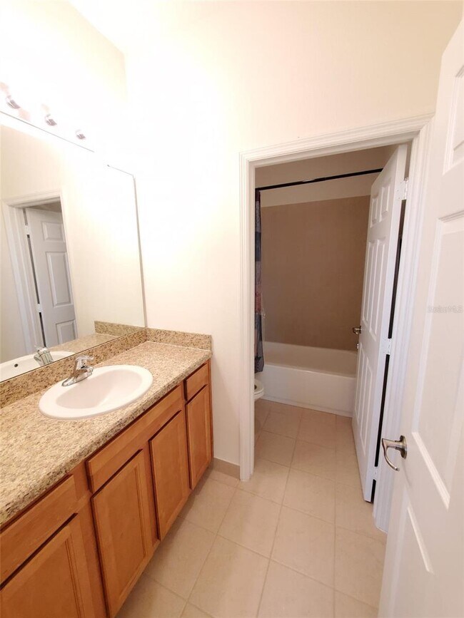 Building Photo - 1893 Portofino Meadows Blvd