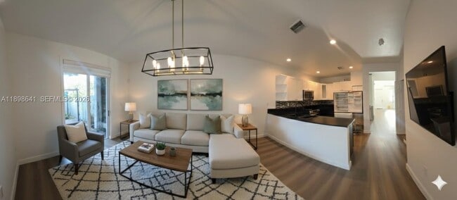 Building Photo - 7406 NW 108th Path