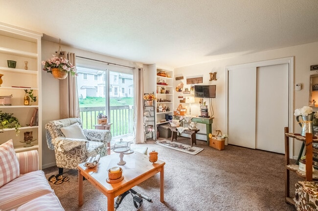 Building Photo - 26 Chestnut Street