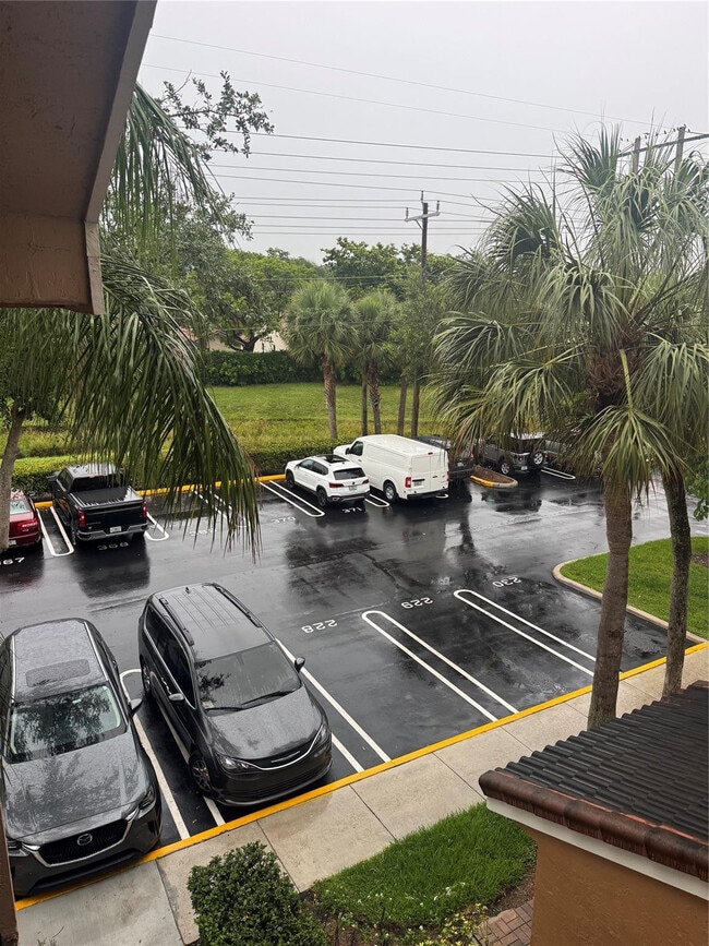 Building Photo - 9055 Wiles Rd