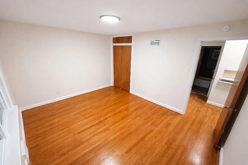 Building Photo - 1295 Chambers Rd