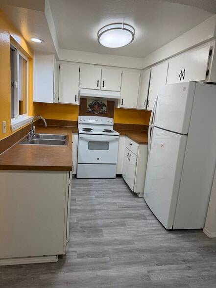 Building Photo - 3509 R St