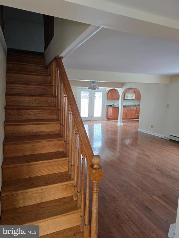 Building Photo - 7826 Bodkin View Dr