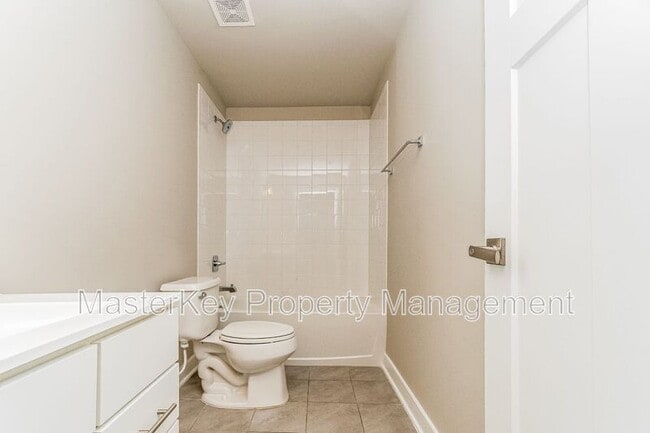 Building Photo - 1105 Tender Dr