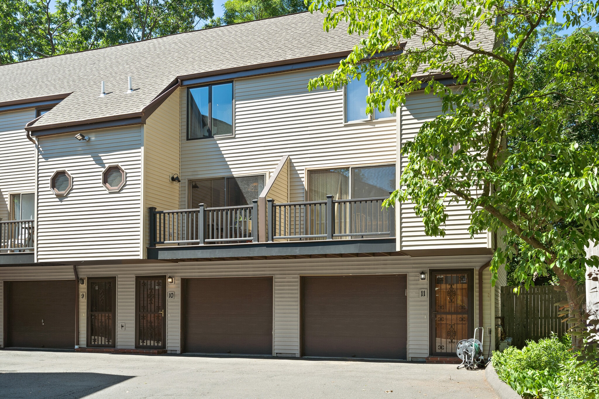 Building Photo - 23 Compton St