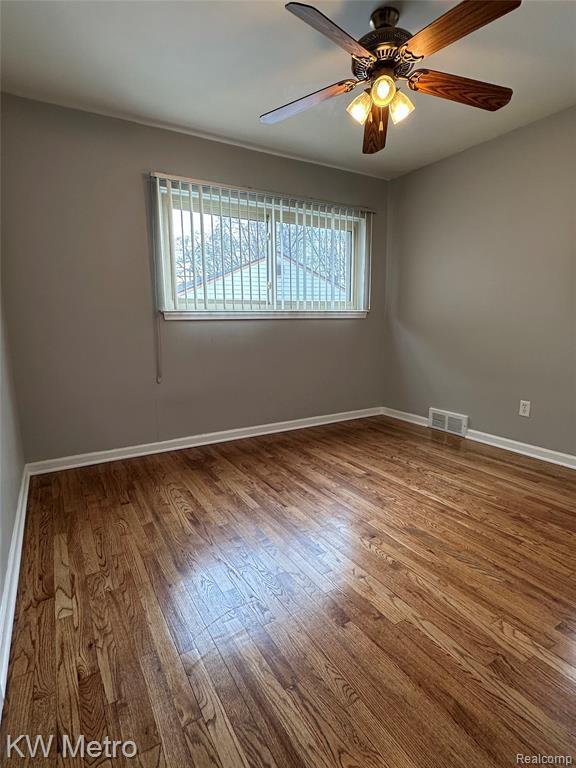 Building Photo - 21624 Winshall St