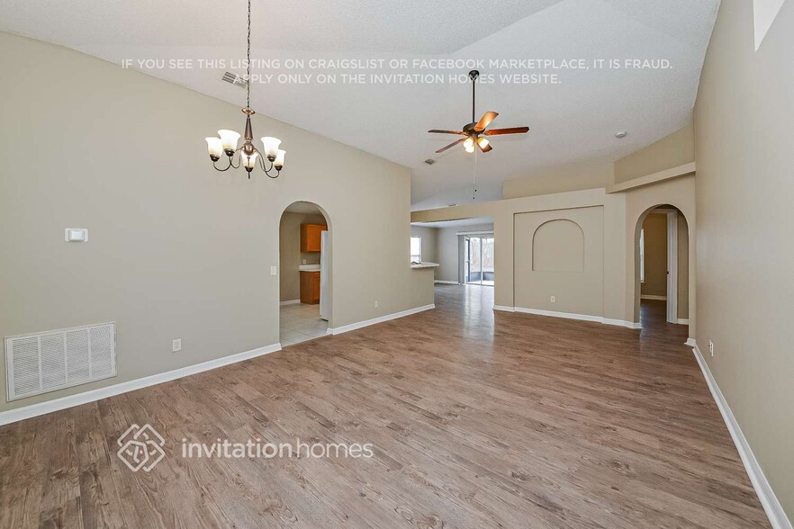 Building Photo - 4508 Stable Dr