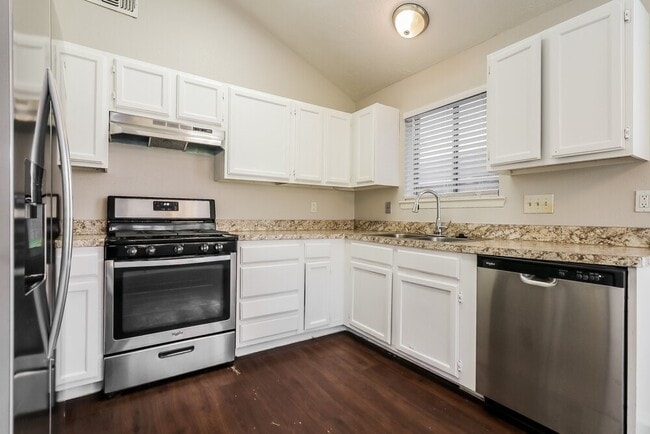 Building Photo - 9506 Lost Eagle Dr