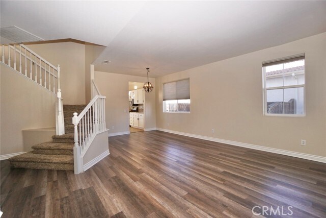 Building Photo - 35829 Country Park Dr