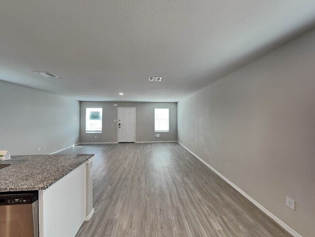 Building Photo - 5437 Verdugos Pl