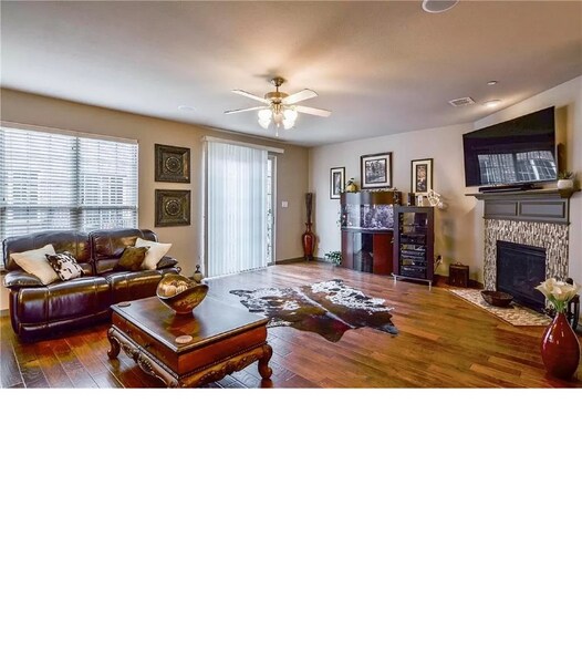 Building Photo - 3890 Everwood Lane