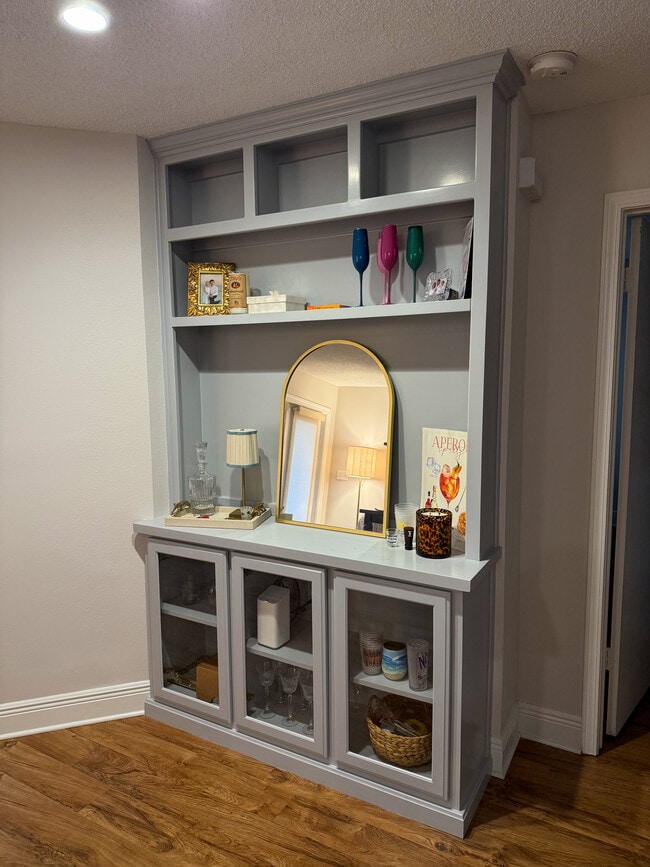 Building Photo - 5001 Grande Dr