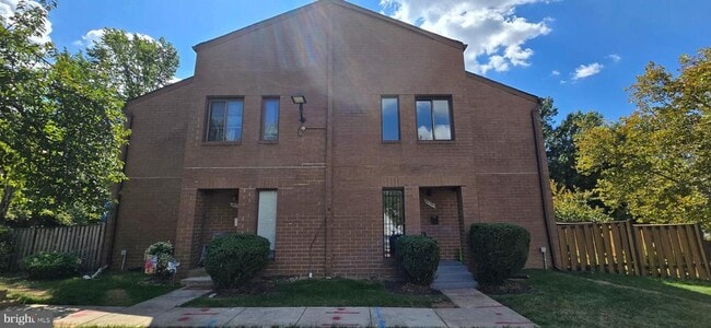 Primary Photo - 3114 Berry Rd NE