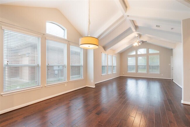 Building Photo - 217 Orchard Hill Trail