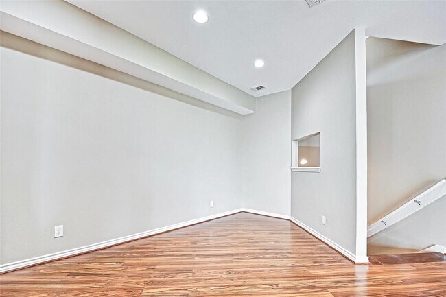 Building Photo - 4144 Greystone Way