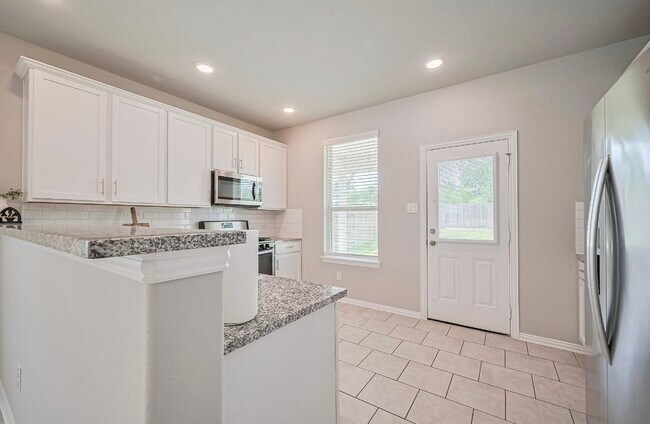 Building Photo - 31630 Heguy Pass