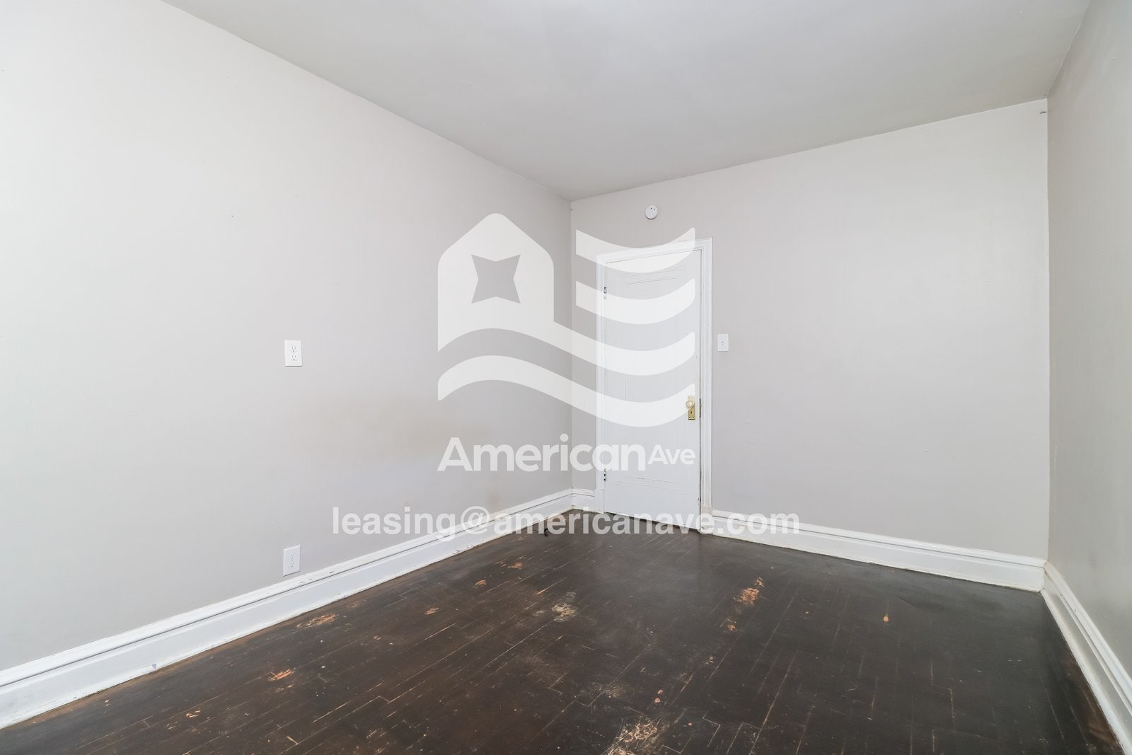 Building Photo - 3315 Osage St