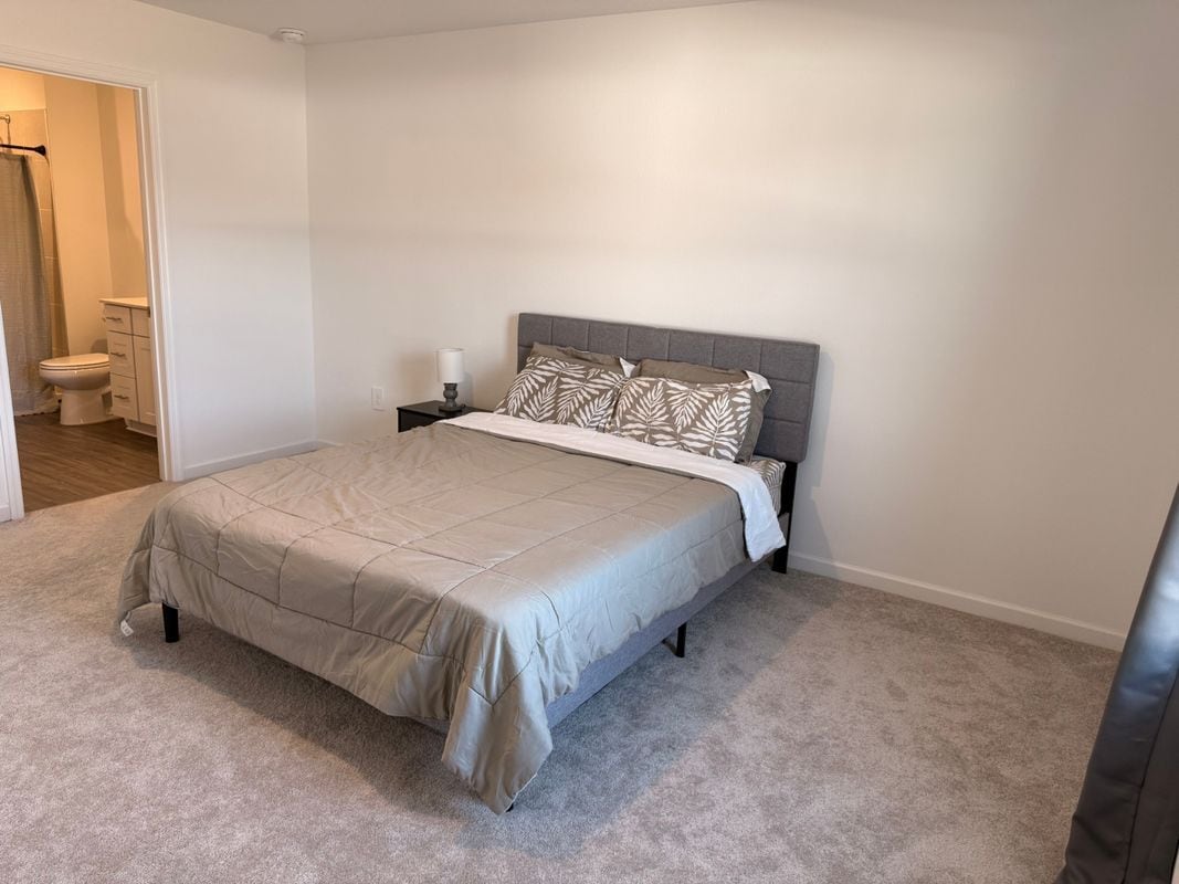 Building Photo - 4813 NW 11th St