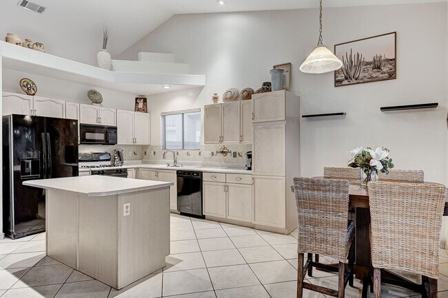 Building Photo - Henderson Single-Story Gem with Gas Firepl...