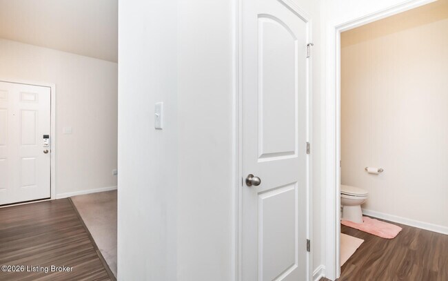 Building Photo - 6411 Colome Dr