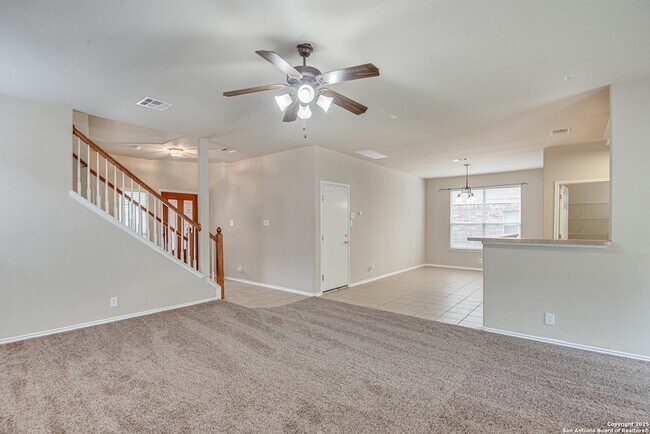 Building Photo - 2637 Gallant Fox Dr