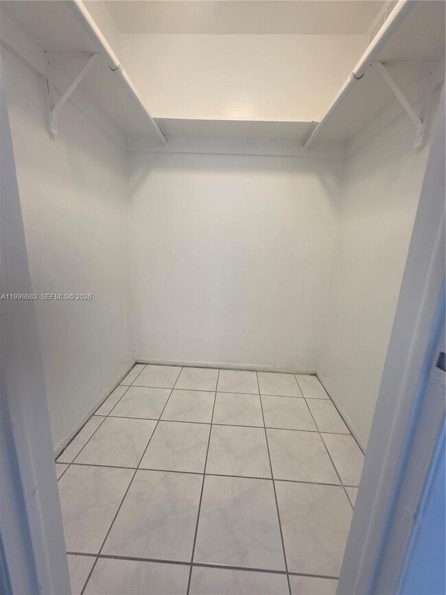 Building Photo - 8101 SW 73rd Ave