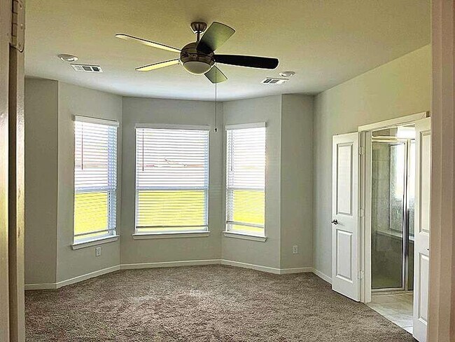 Building Photo - 8475 Harrington Grv Trl