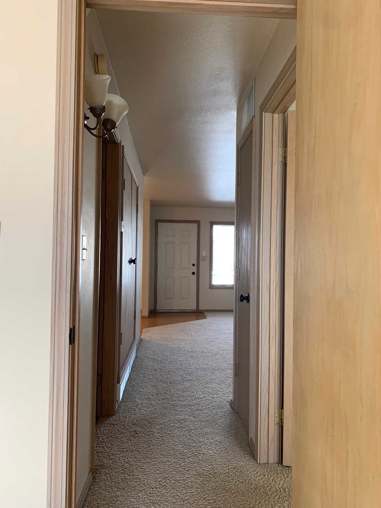 Building Photo - 1604 Sand Ct