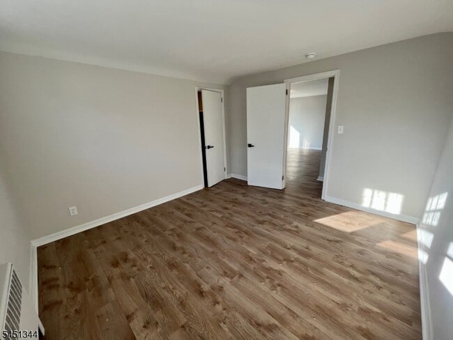Building Photo - 34 Wagner Pl
