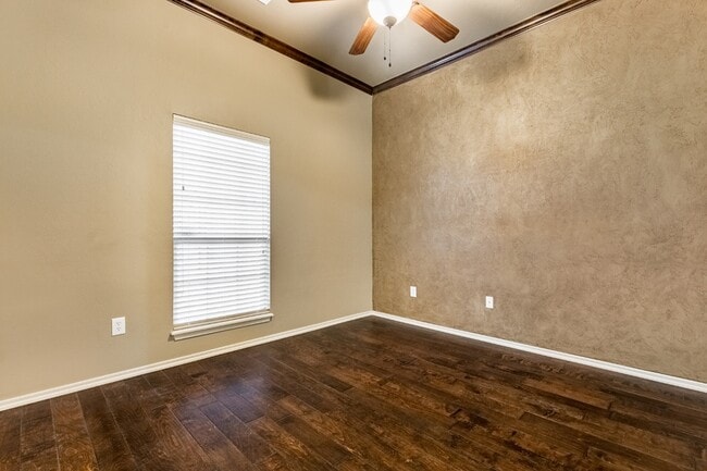 Building Photo - 1432 Glenolde Pl
