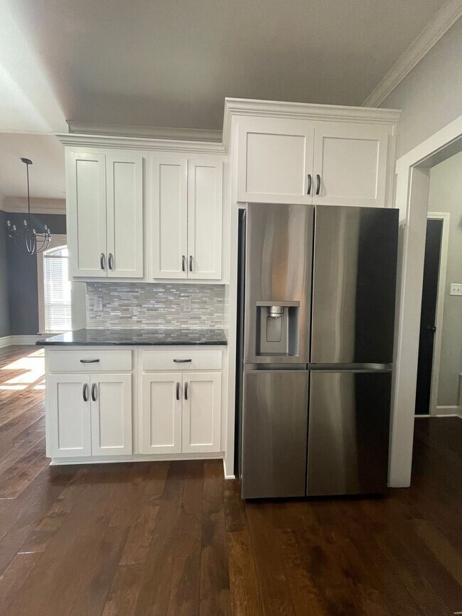 Building Photo - Great location in Sherwood