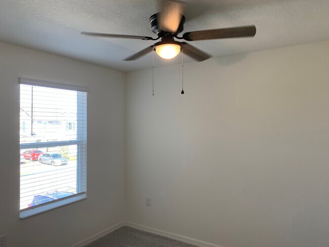 Building Photo - 2365 Carrabelle Way