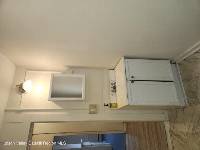 Building Photo - 5635-5639-5639 NY-82