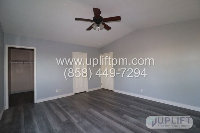 Building Photo - 5304 Nutmeg St