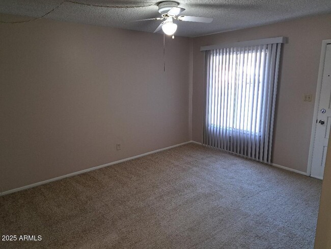 Building Photo - 4707 S Stanley Pl