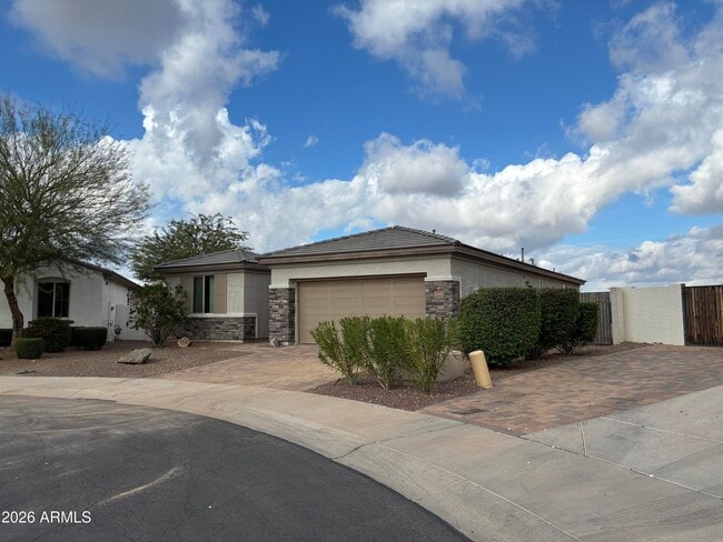 Building Photo - 24827 N 106th Dr