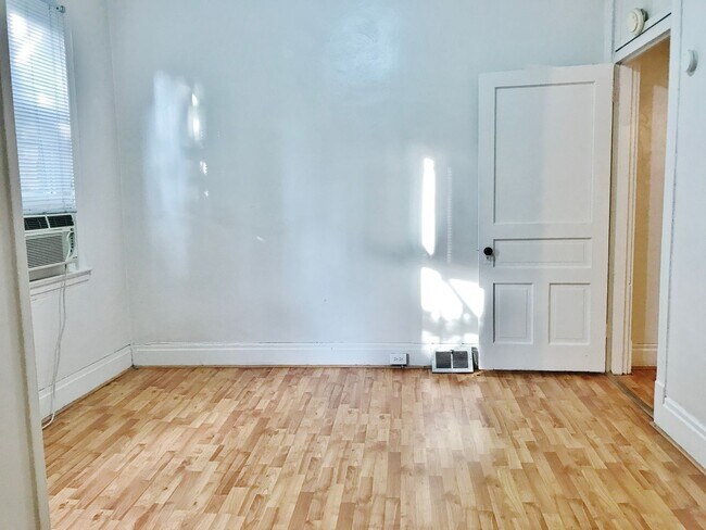 Building Photo - Shadyside - Apartments For Rent In Pittsburgh