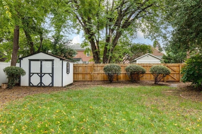 Building Photo - 4504 Hanover Ave