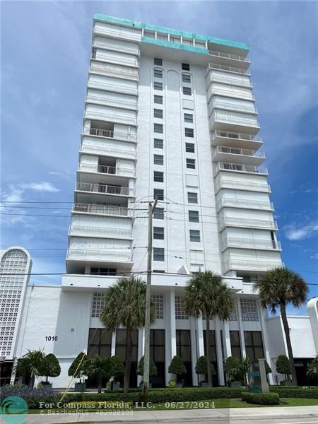 Building Photo - 1010 S Ocean Blvd