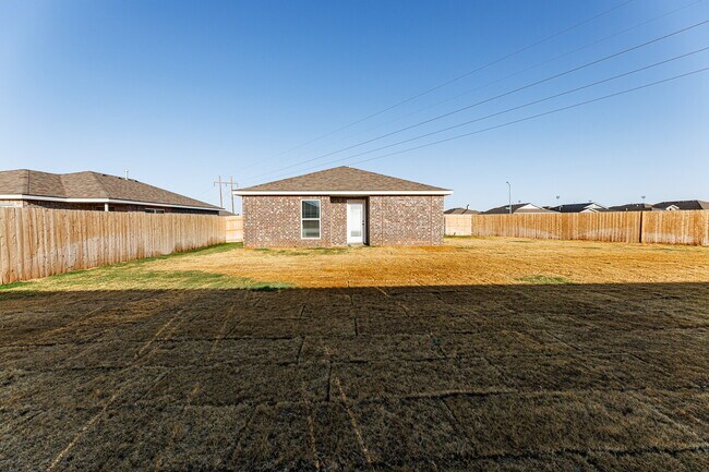 Building Photo - Beautiful New Construction Near New Frenship Schools!